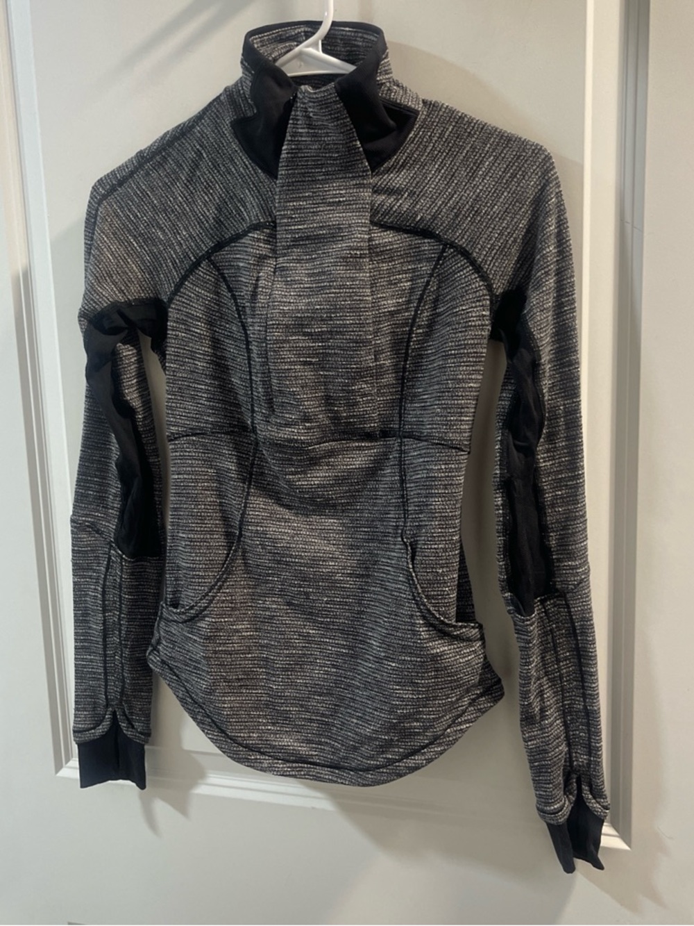 lululemon athletica Black & Gray Textured Zip Pullover